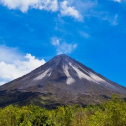 Costa-Rica_arenal-volcano tour